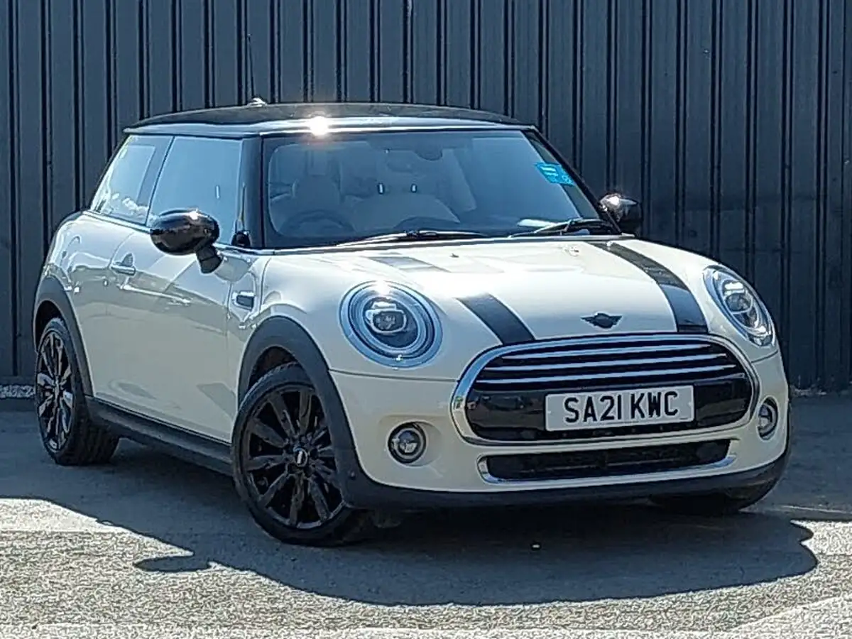 2021-mini-cooper-15-cooper-exclusive-series-ii-hatchback-3d-auto-big-0