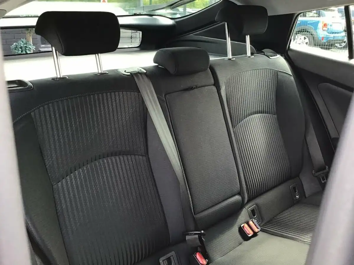 2021-toyota-prius-18-vvt-i-business-edition-plus-cvt-big-21