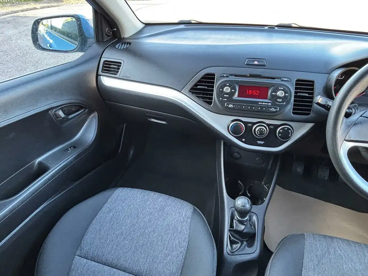 2012-kia-picanto-10-picanto-1-5d-big-33