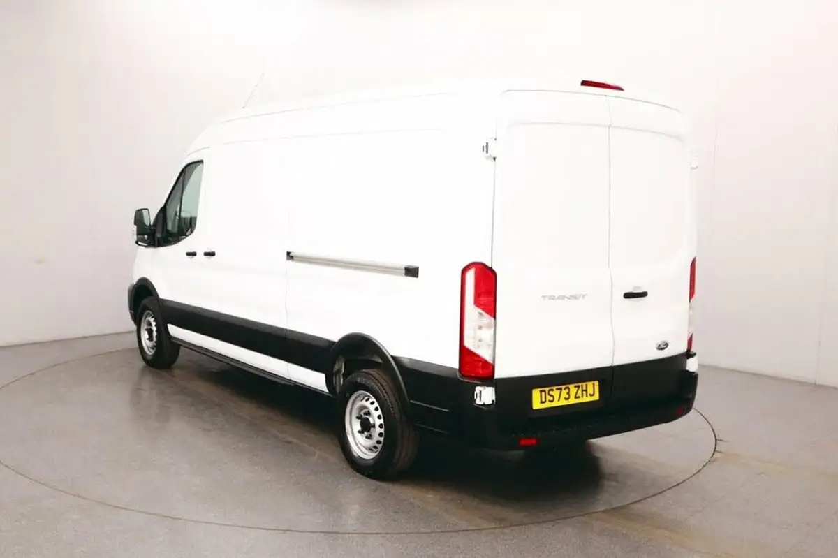 2023-ford-transit-big-5