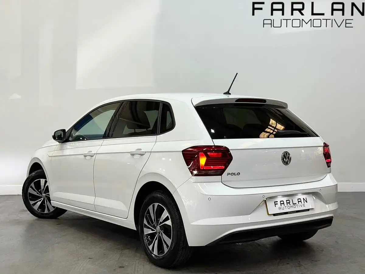 2020-volkswagen-polo-10-match-big-4