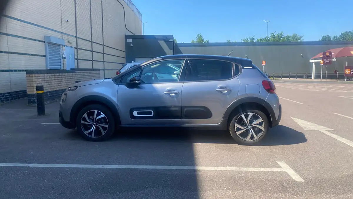 2023-citroen-c3-12-puretech-shine-plus-110ps-ss-eat6-big-5