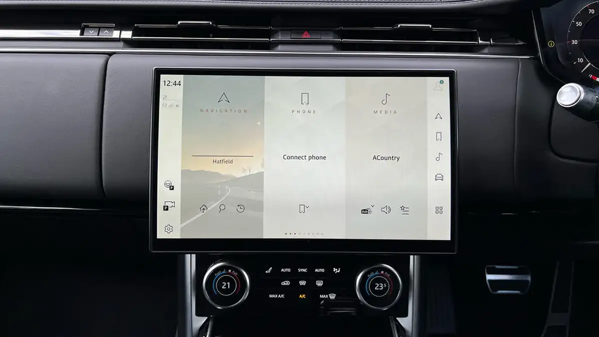 2022-land-rover-range-rover-30-p400-autobiography-big-13