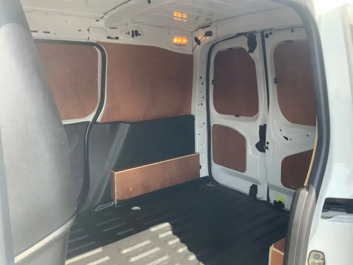 2022-toyota-proace-city-15d-active-big-15