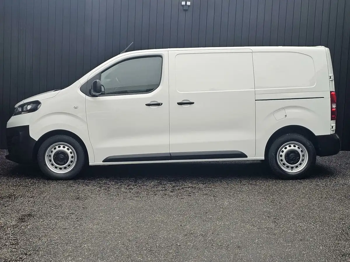 2022-vauxhall-vivaro-15td-2900-l1h1-dynamic-big-7