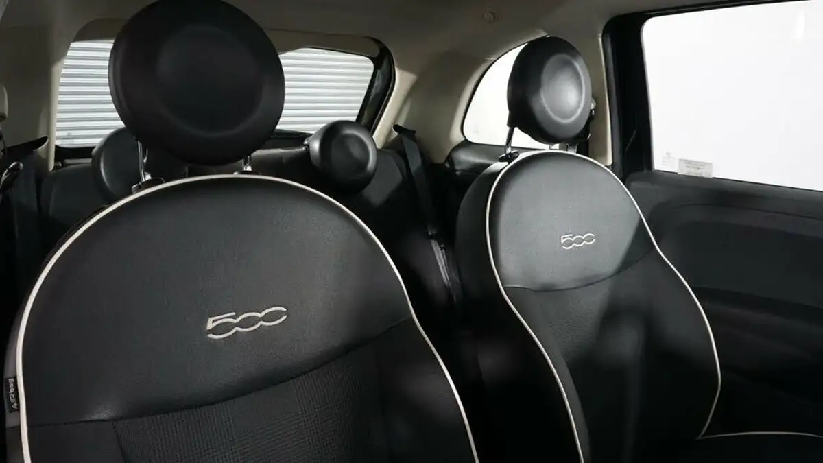 2016-fiat-500-12-lounge-big-9