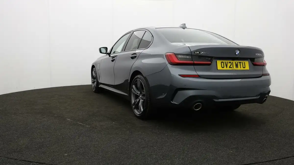 2021-bmw-3-series-20-330e-xdrive-m-sport-saloon-4d-big-71