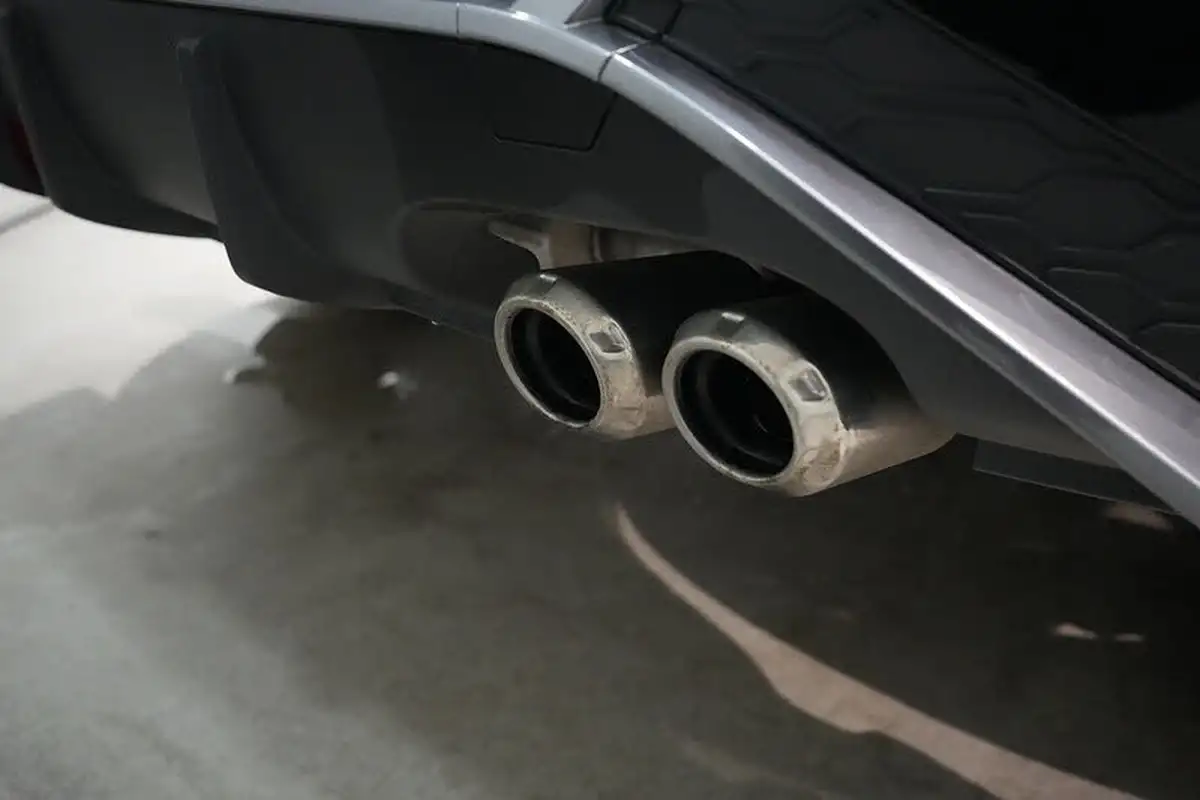 2023-hyundai-kona-10-t-gdi-n-line-s-dct-big-12