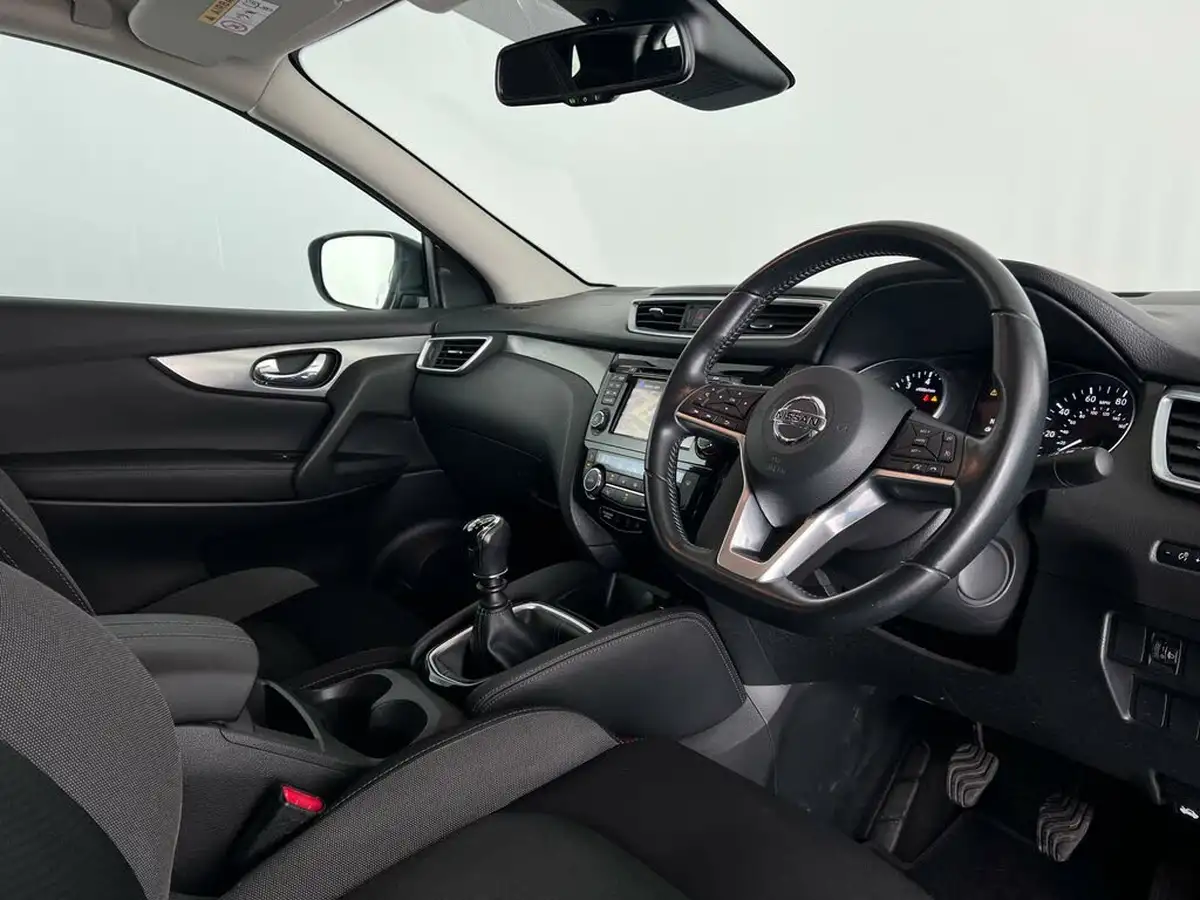 2018-nissan-qashqai-13-dig-t-n-connecta-160ps-big-9