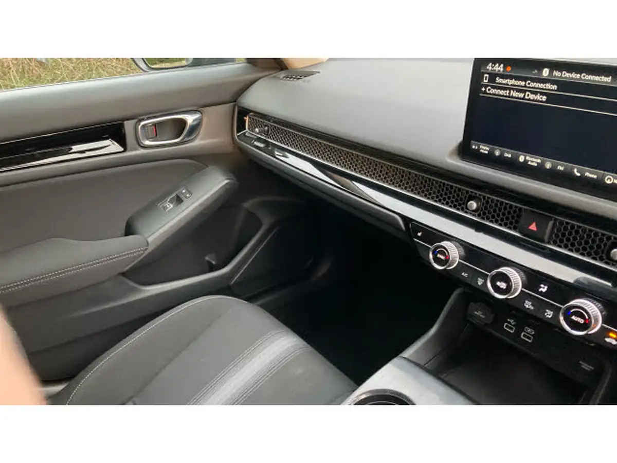 2022-honda-civic-20-i-mmd-elegance-big-37