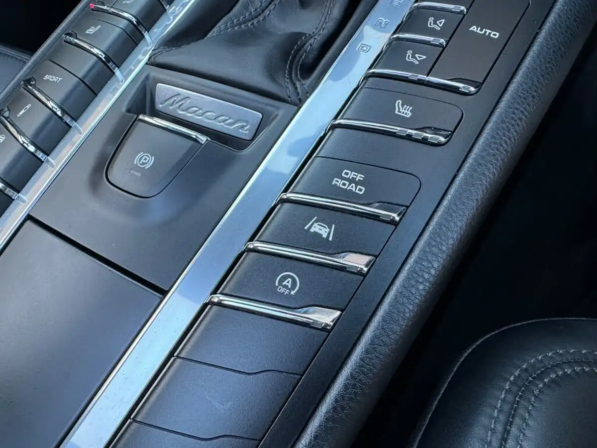 2016-porsche-macan-30td-s-big-34