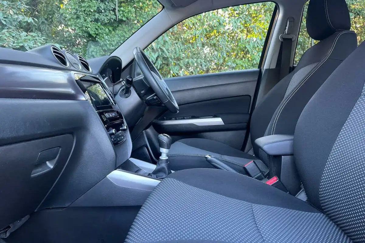 2023-suzuki-vitara-14-boosterjet-sz-t-big-3