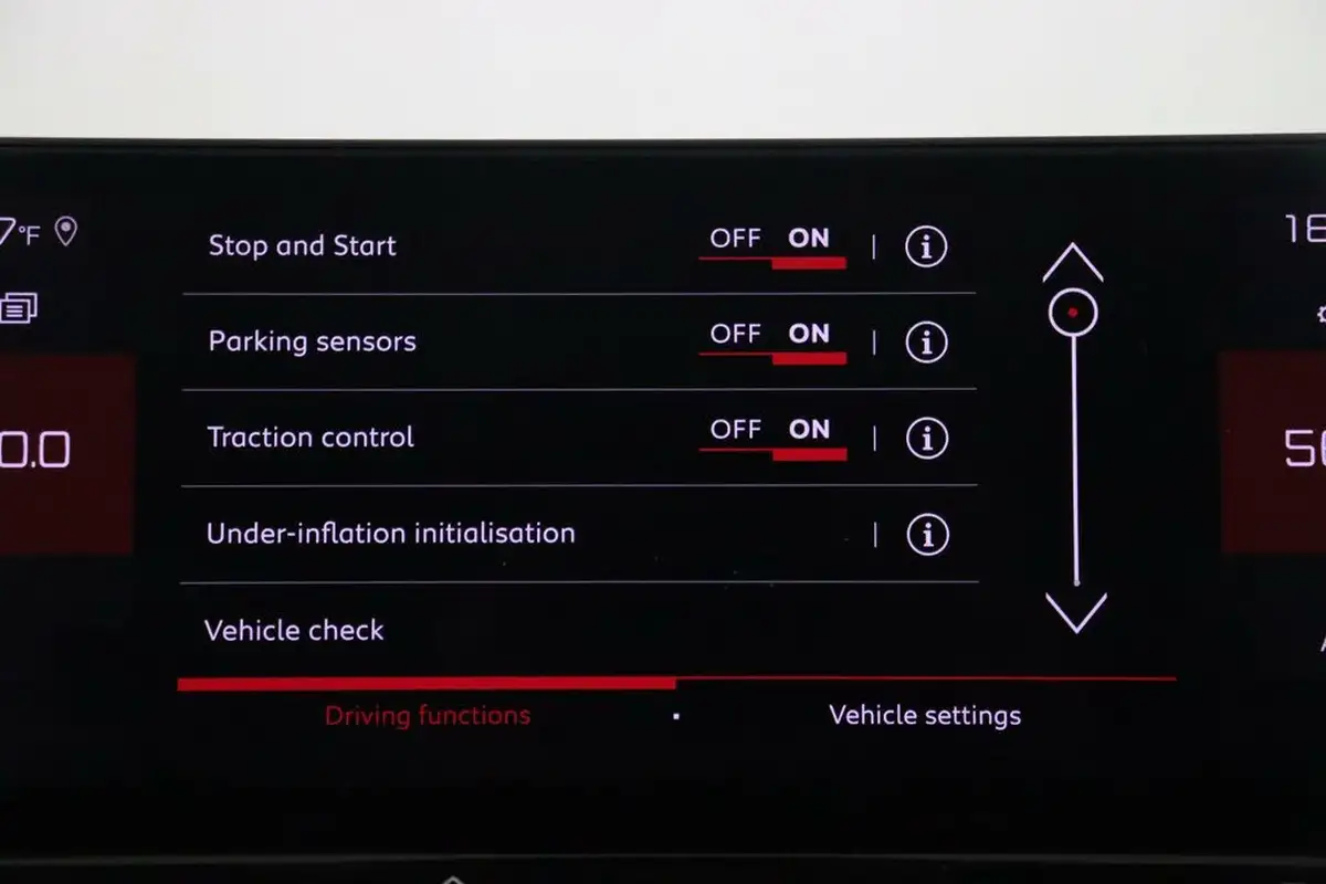 2021-citroen-c4-12-puretech-sense-big-26