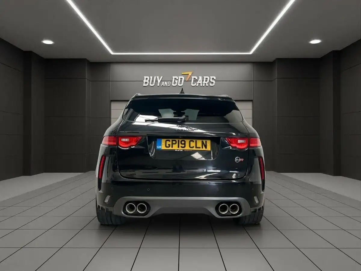 2019-jaguar-f-pace-50-v8-sc-svr-ss-big-13