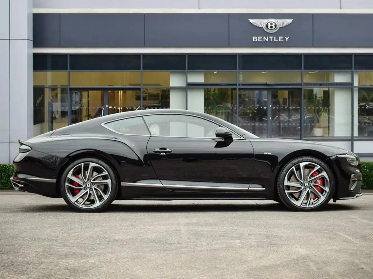 2025-bentley-continental-big-4