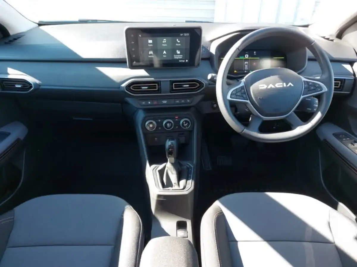 2024-dacia-jogger-16-tce-extreme-big-2