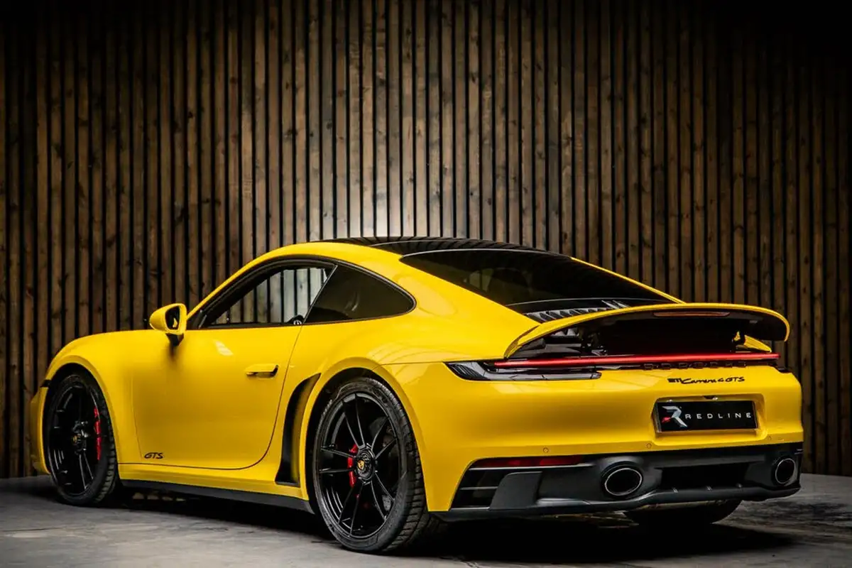 2021-porsche-911-30-carrera-4-gts-480ps-coupe-big-2