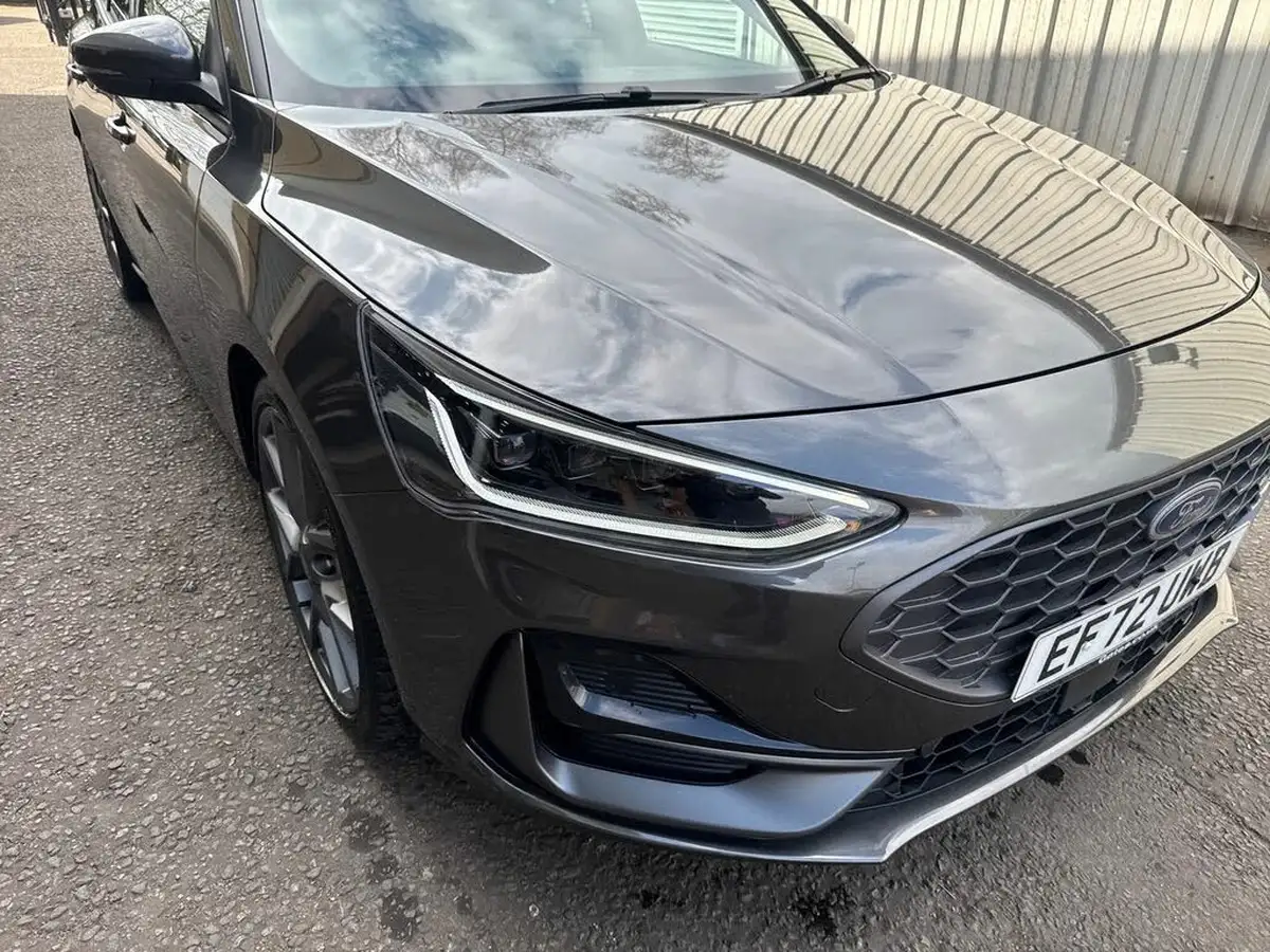 2022-ford-focus-23t-st-hatchback-auto-big-31