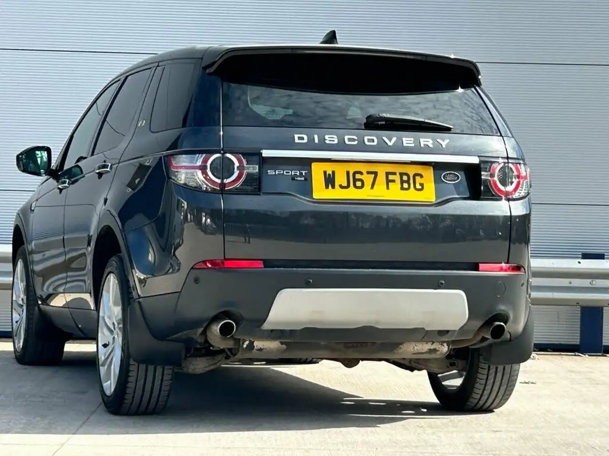 2017-land-rover-discovery-sport-20-si4-hse-luxury-big-3