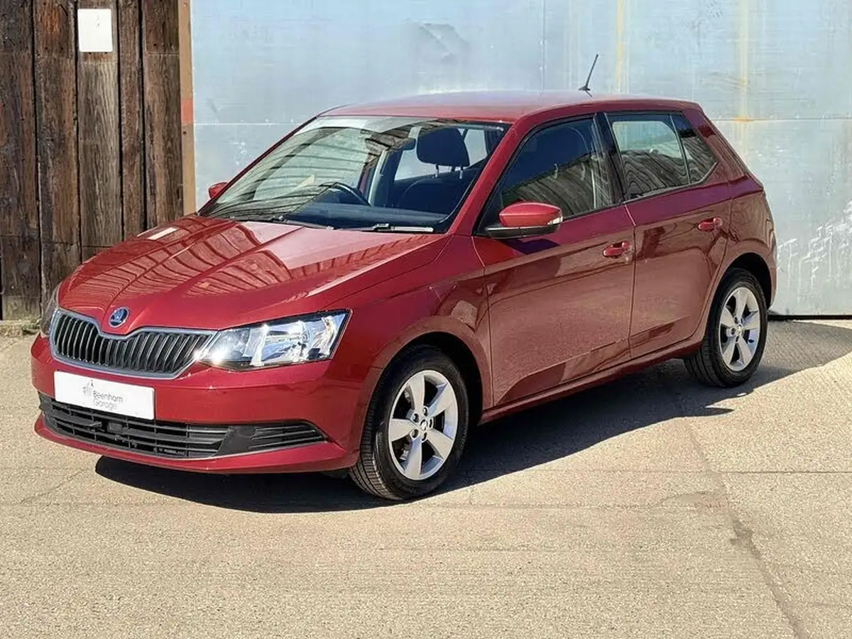 2015-skoda-fabia-12-tsi-se-109ps-hatchback-dsg-big-2