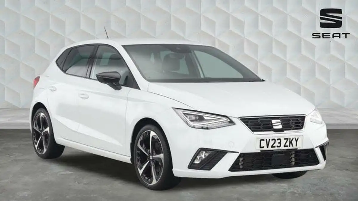2023-seat-ibiza-10-tsi-fr-sport-110ps-big-0