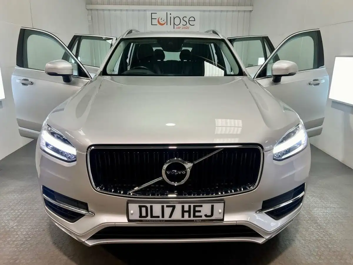 2017-volvo-xc90-20td-d5-momentum-pro-awd-big-7