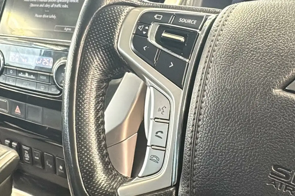 2019-mitsubishi-shogun-sport-24di-d-4-big-22