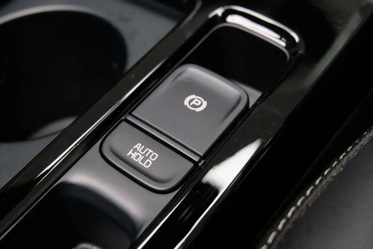 2024-kia-pro-ceed-15-t-gdi-gt-line-s-158bhp-big-20