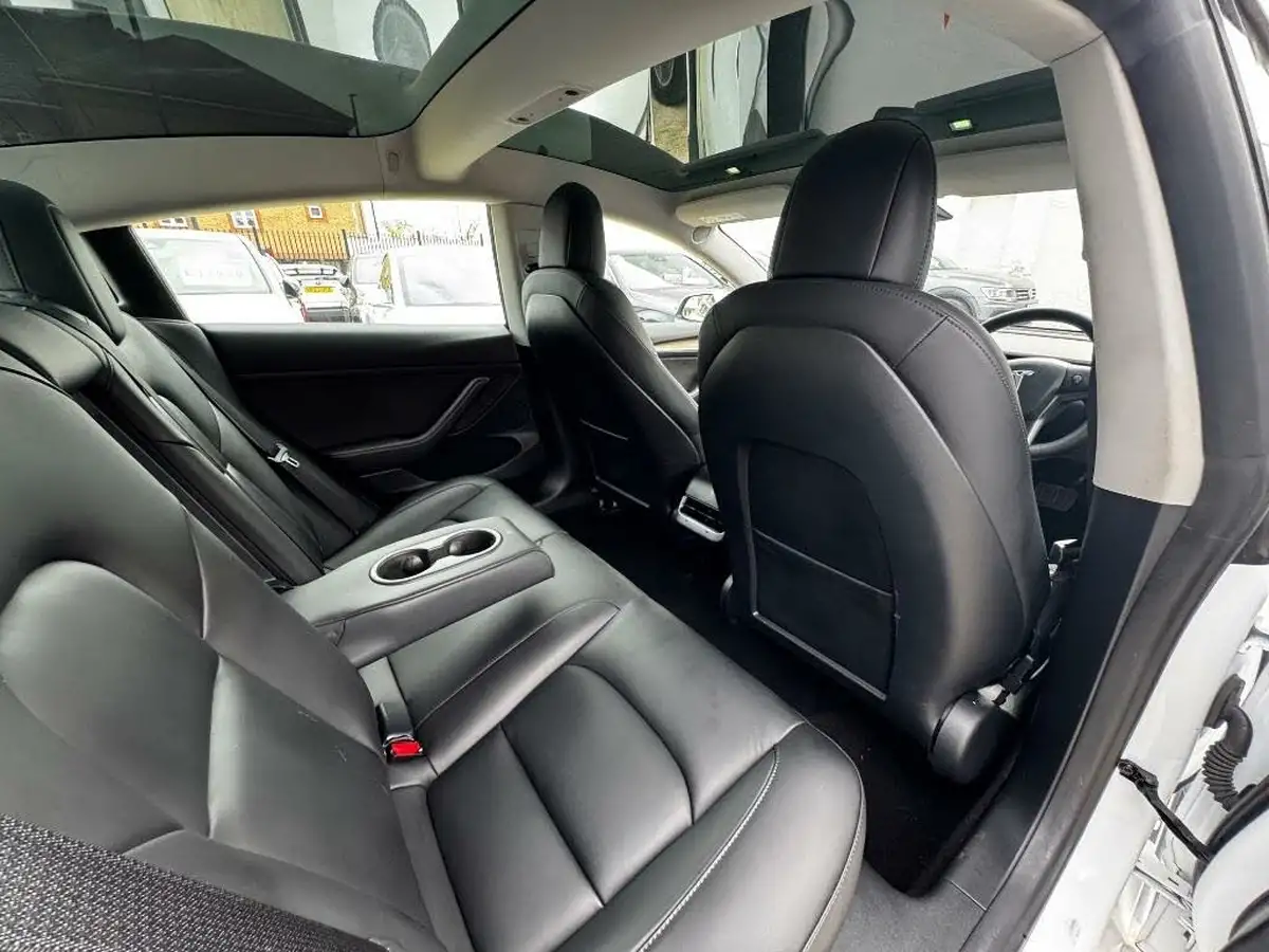 2021-tesla-model-3-e-long-range-awd-big-51