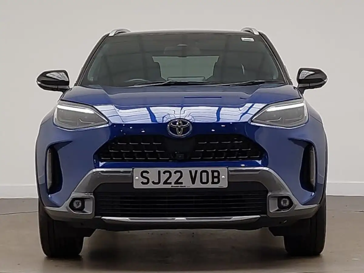 2022-toyota-yaris-cross-15-vvt-i-dynamic-awd-i-big-11