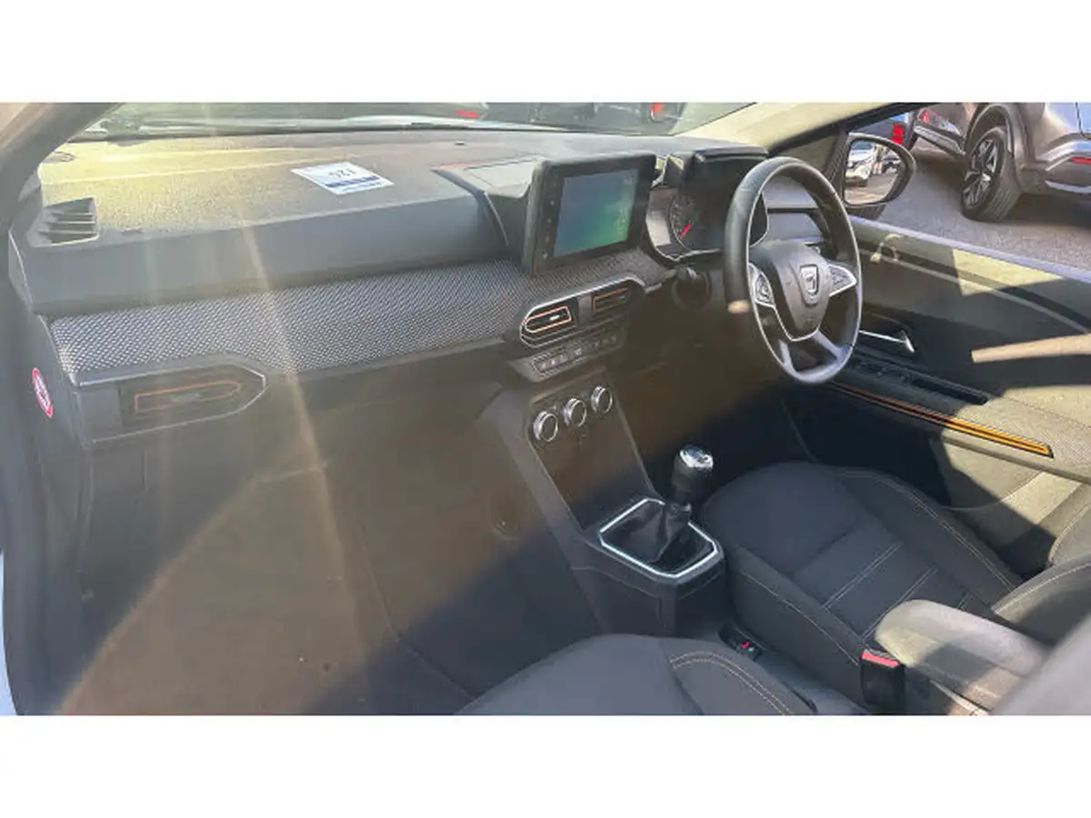 2023-dacia-sandero-stepway-10-tce-prestige-100bhp-bi-fuel-big-8