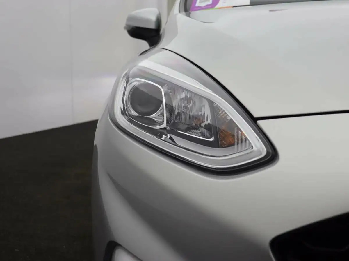 2018-ford-fiesta-10t-st-line-100ps-3d-big-38