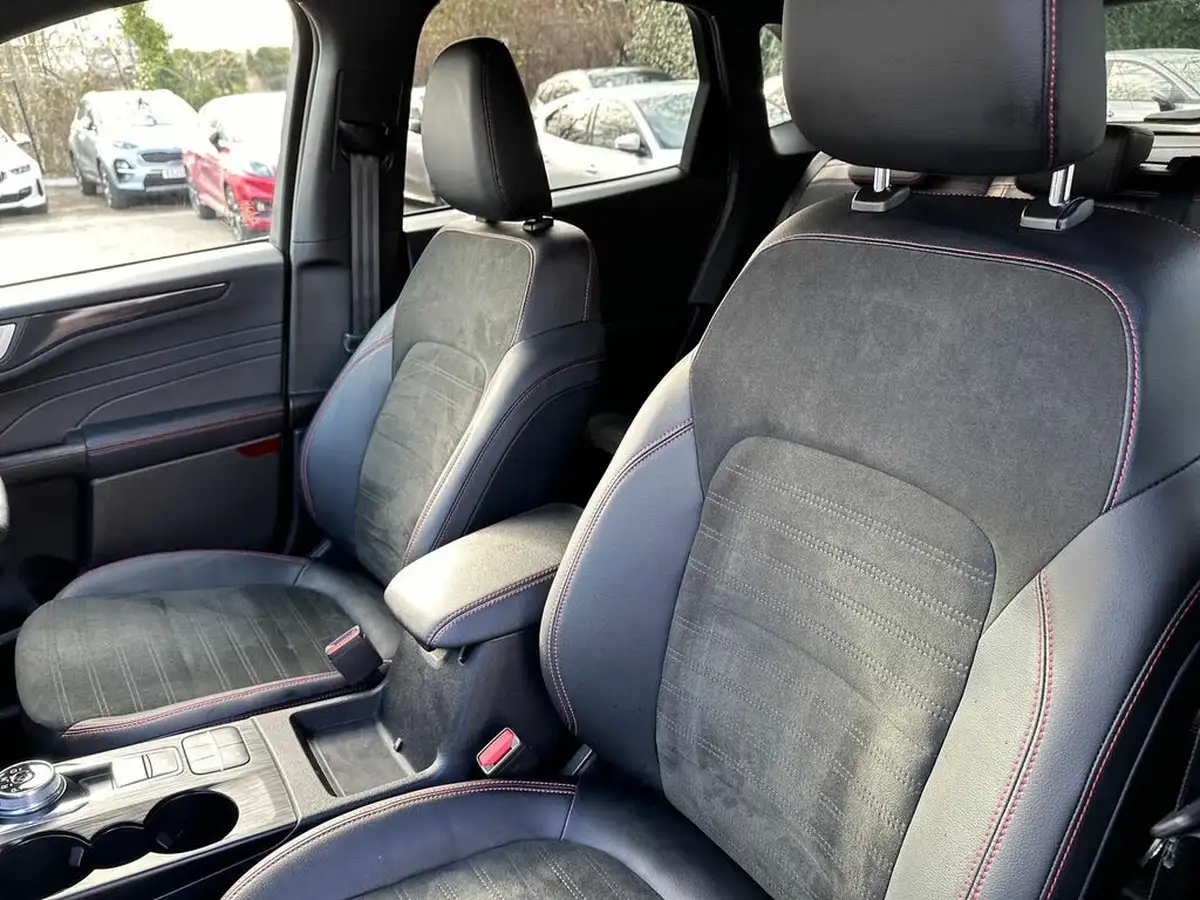 2023-ford-kuga-25t-graphite-tech-edition-225ps-phev-big-12