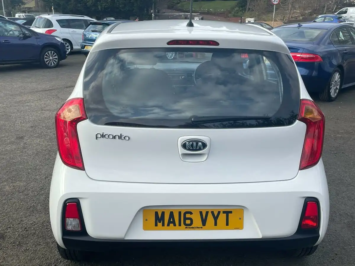 2016-kia-picanto-10-picanto-1-5d-big-4
