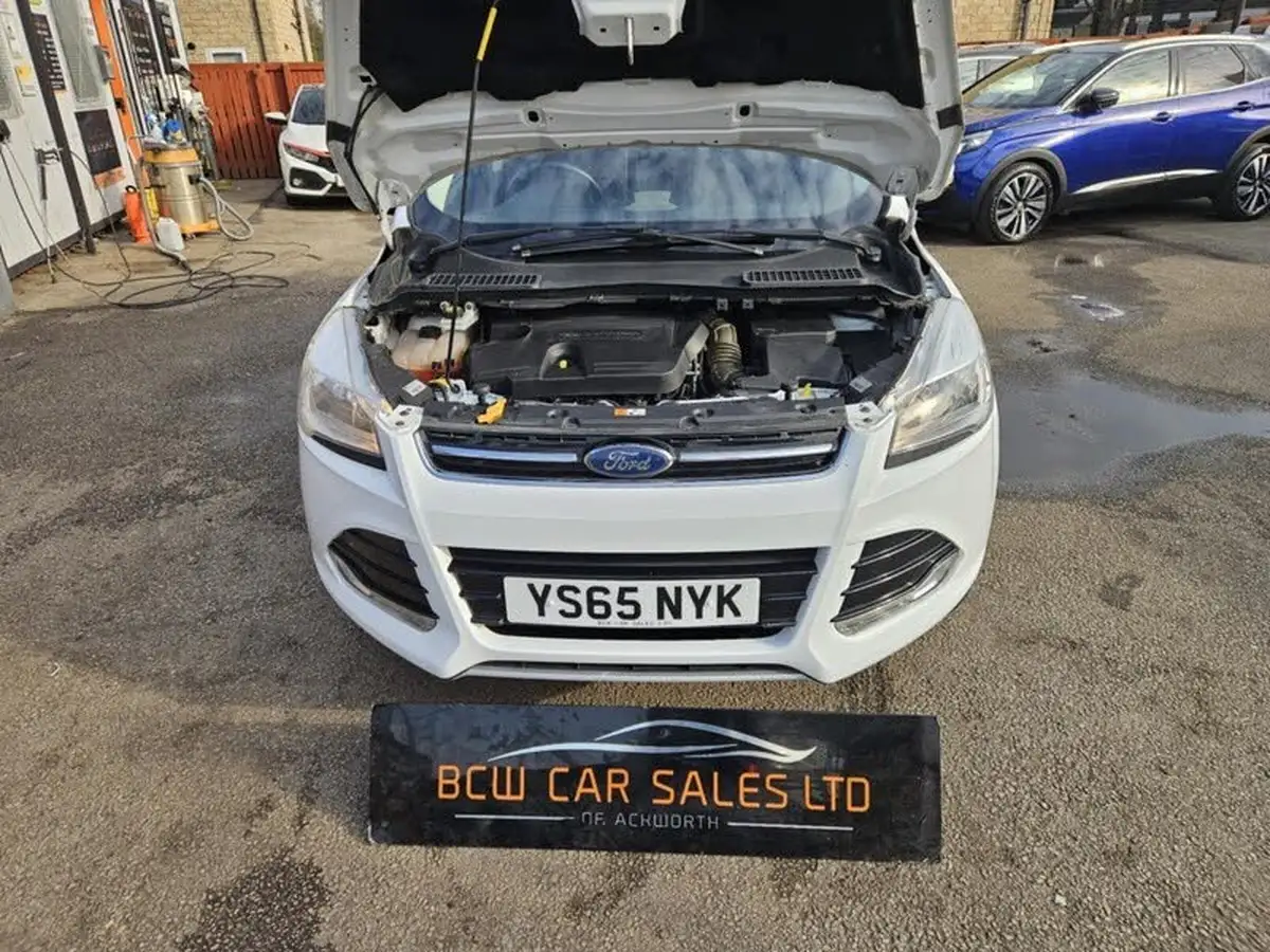 2015-ford-kuga-20tdci-titanium-150ps-big-10