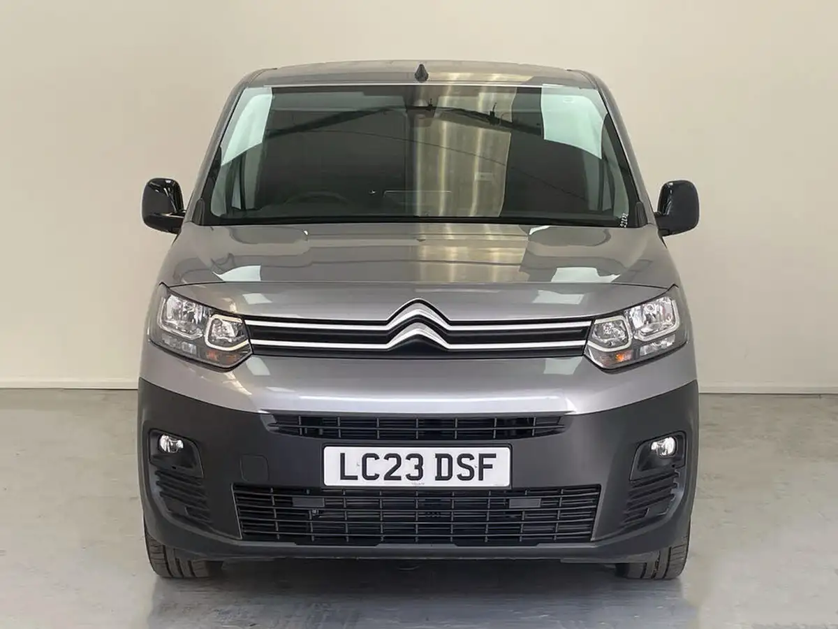 2023-citroen-berlingo-15-bluehdi-1000-driver-edition-100pseu6d-big-2