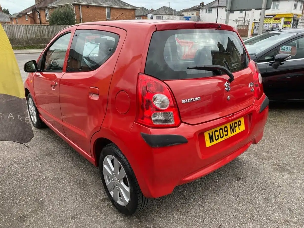 2009-suzuki-alto-10-sz4-big-6