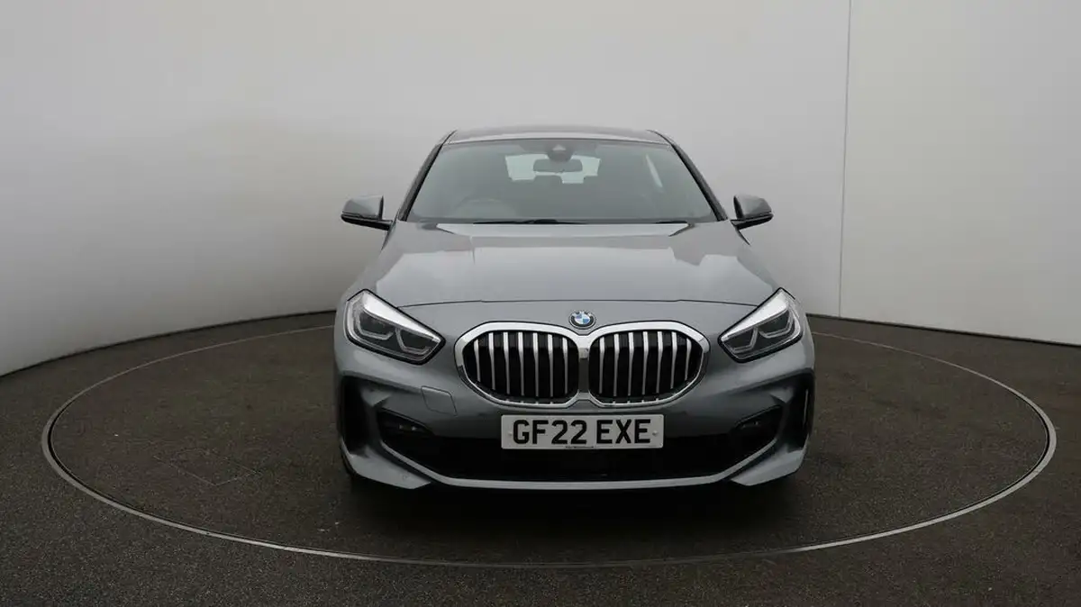 2022-bmw-1-series-15-118i-m-sport-lcp-dct-big-2