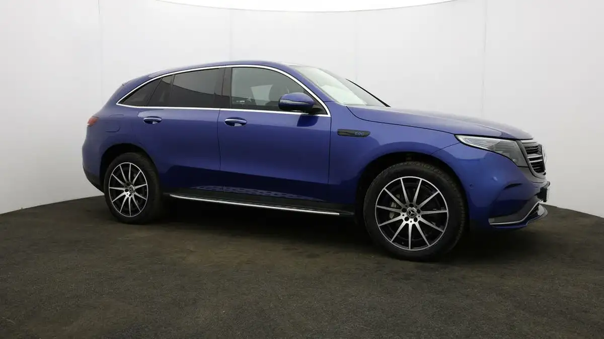 2022-mercedes-benz-eqc-e-eqc-400-amg-line-big-44