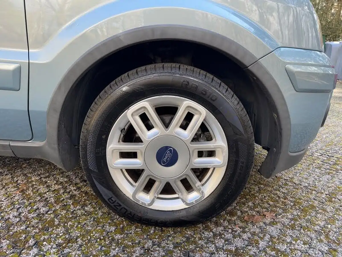 2008-ford-fusion-14-zetec-climate-durashift-est-big-43