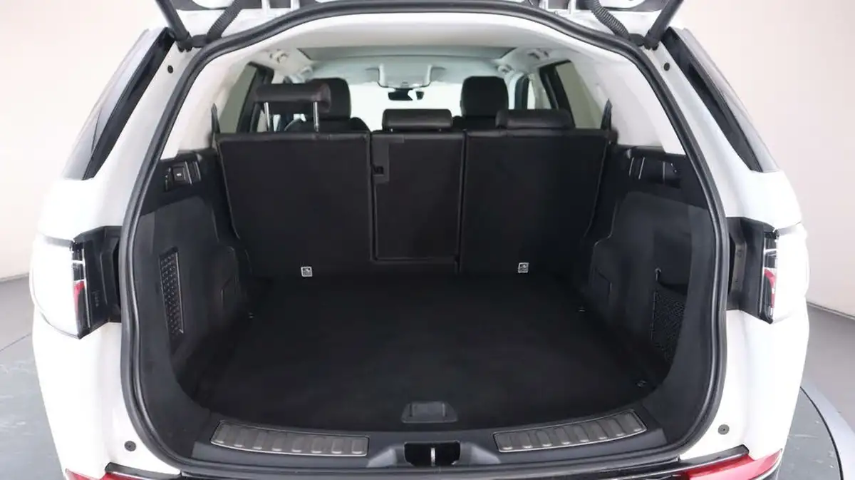 2022-land-rover-discovery-sport-15-p300e-r-dynamic-se-big-16
