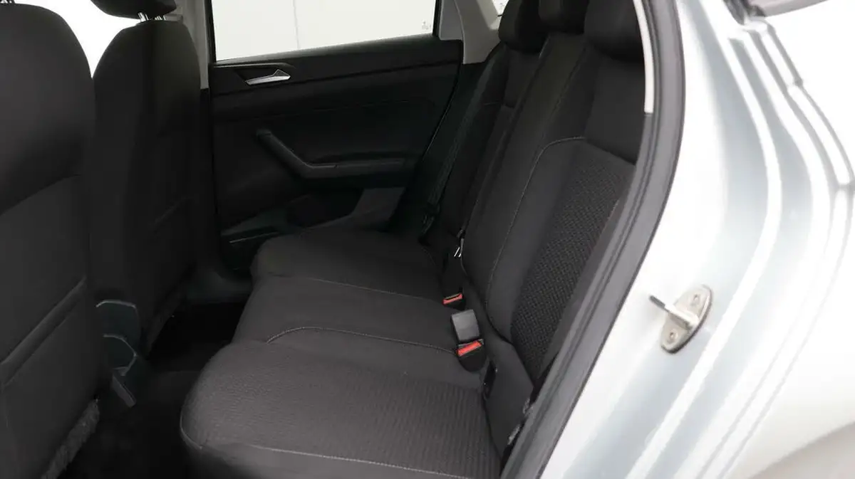 2021-volkswagen-polo-10-match-big-16