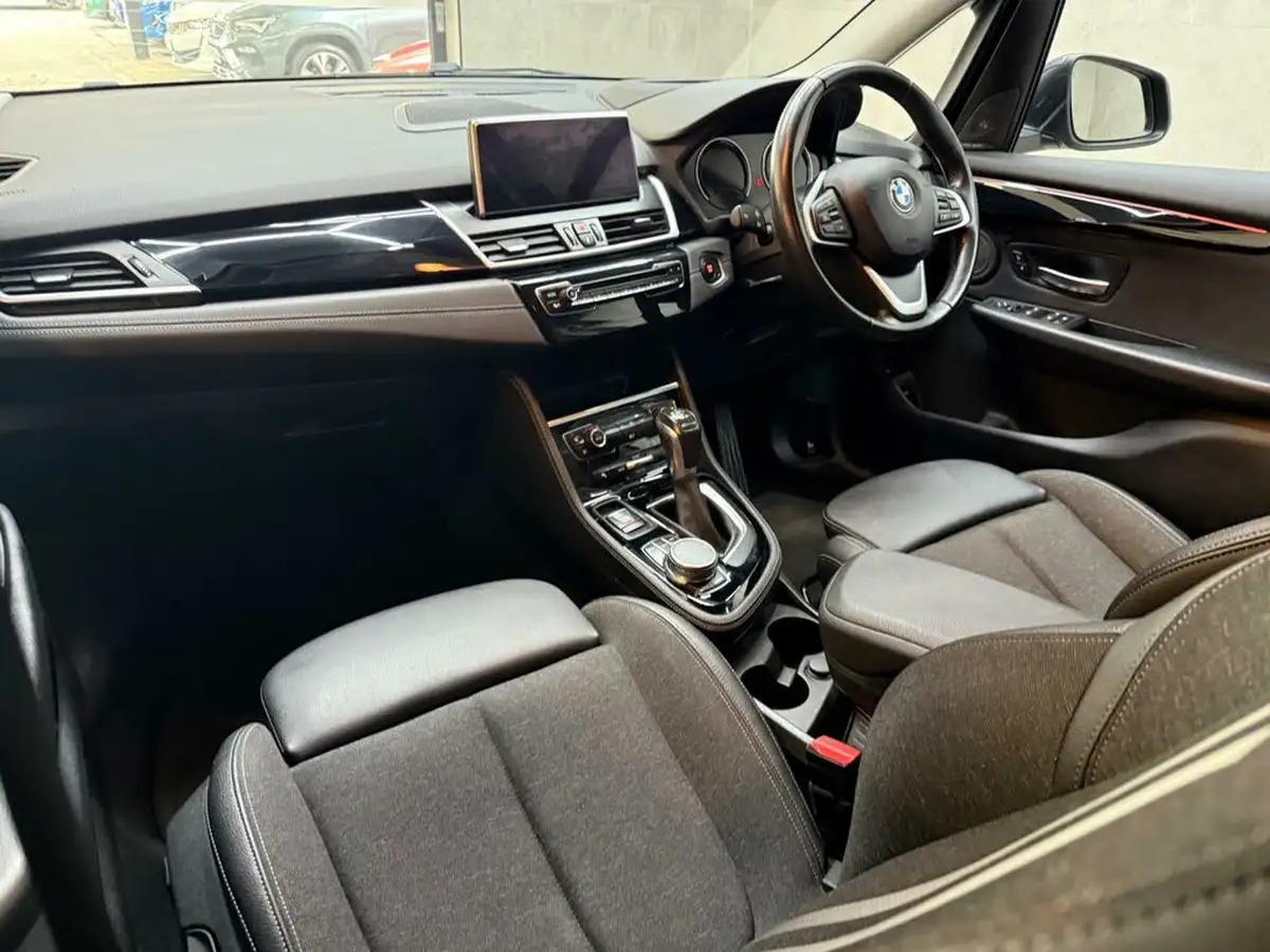 2018-bmw-2-series-15-225xe-phev-sport-big-16