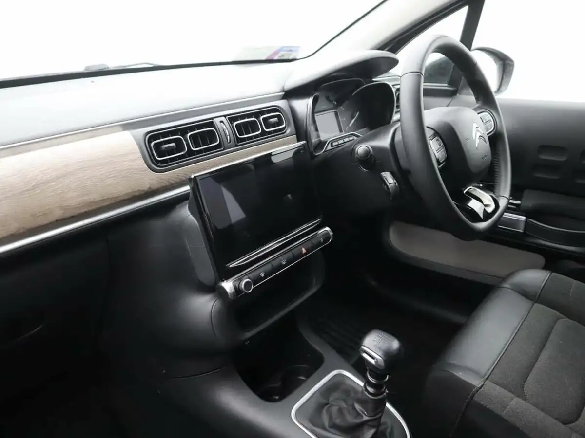 2023-citroen-c3-12-puretech-shine-plus-110ps-ss-big-12