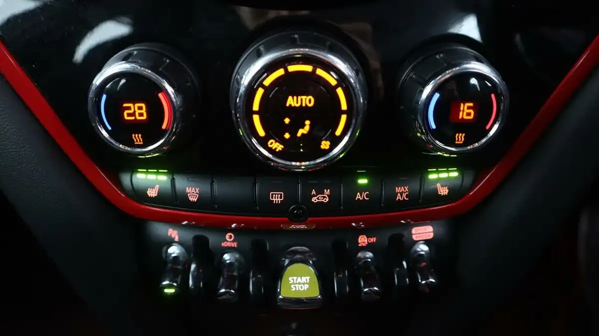 2019-mini-countryman-15-cooper-s-e-phev-sport-big-11