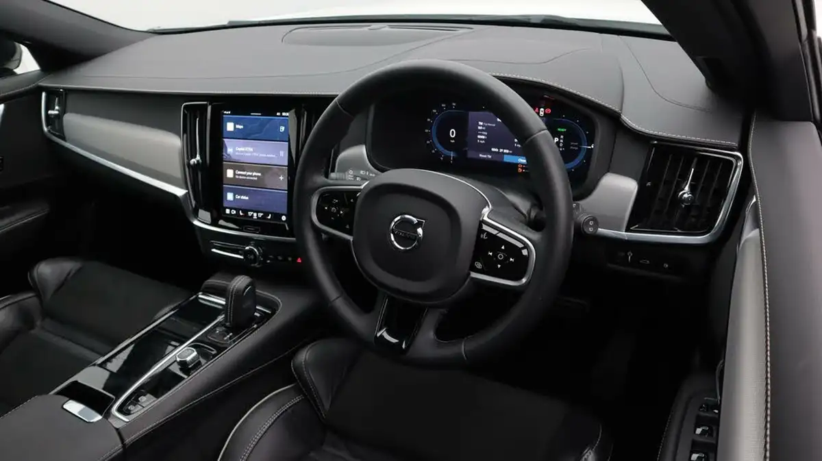 2021-volvo-v90-20-t6-r-design-350bhp-big-9