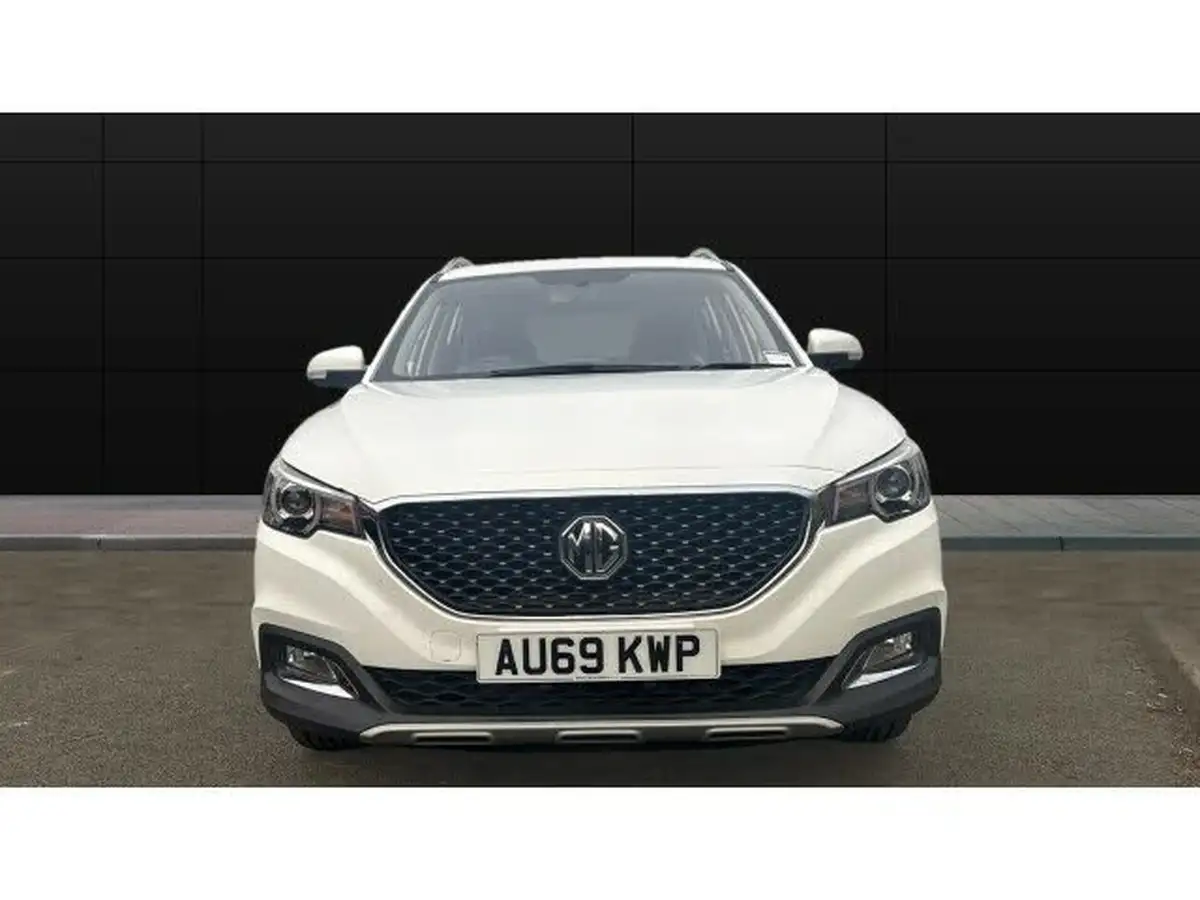2019-mg-zs-suv-10t-gdi-exclusive-111ps-big-2