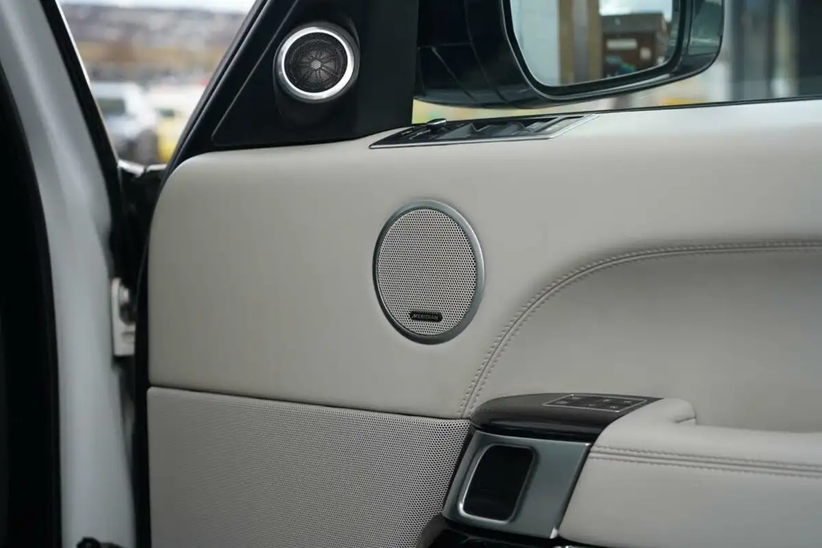 2014-land-rover-range-rover-44-sdv8-autobiography-44sd-v8-339bhp-ss-station-wagon-big-11