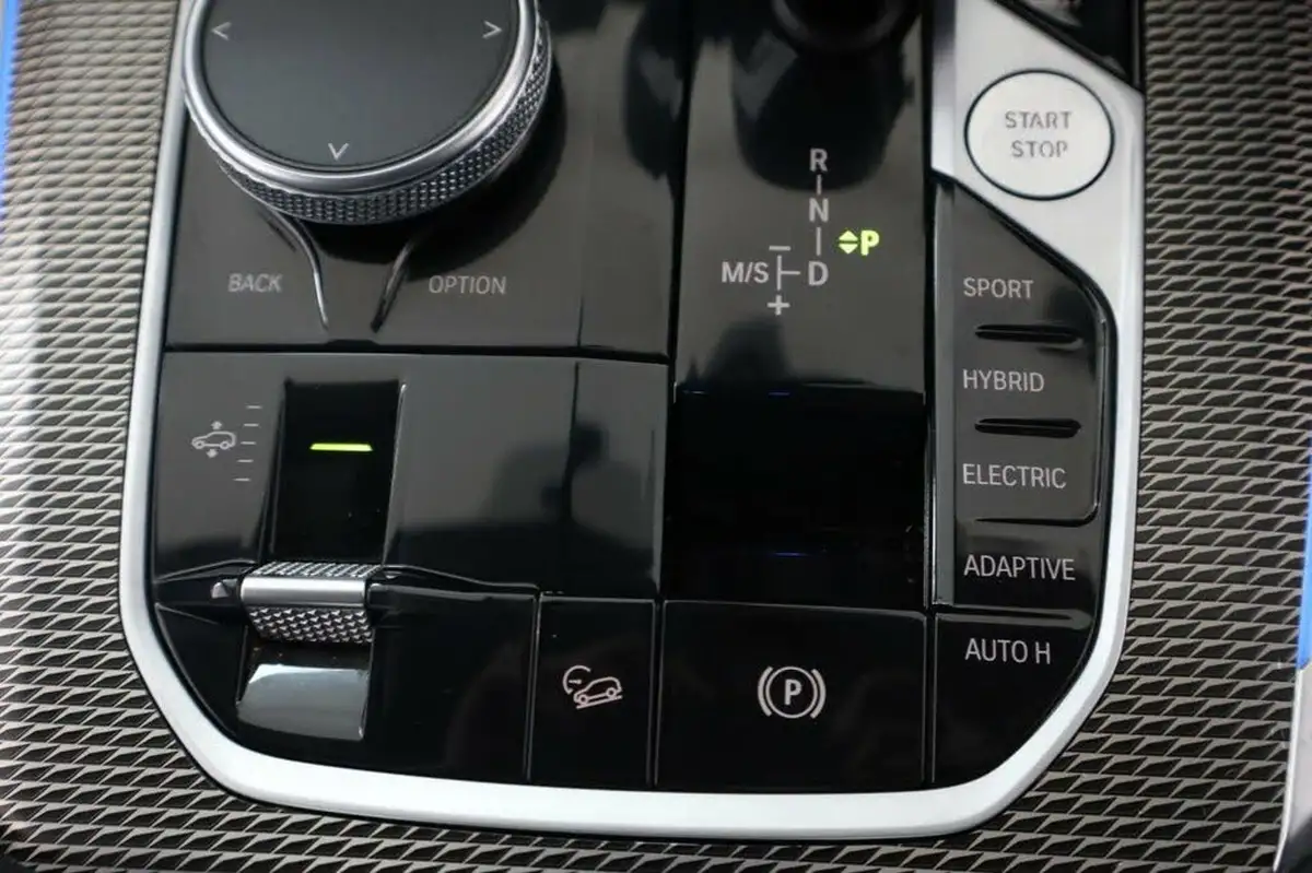 2021-bmw-x5-30-xdrive-45e-m-sport-big-23