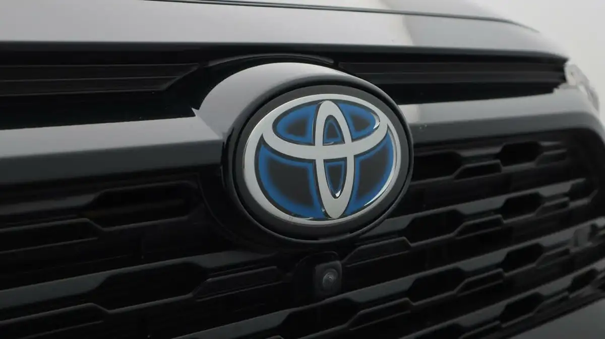 2021-toyota-rav4-25-vvt-i-black-edition-219bhp-big-24